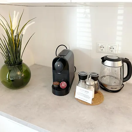 Apartman Romantische Am Hafen Mit Gratis Bettwaesche-paket Und Terrasse *