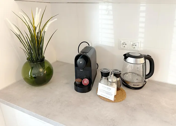 Apartman Romantische Am Hafen Mit Gratis Bettwaesche-paket Und Terrasse *